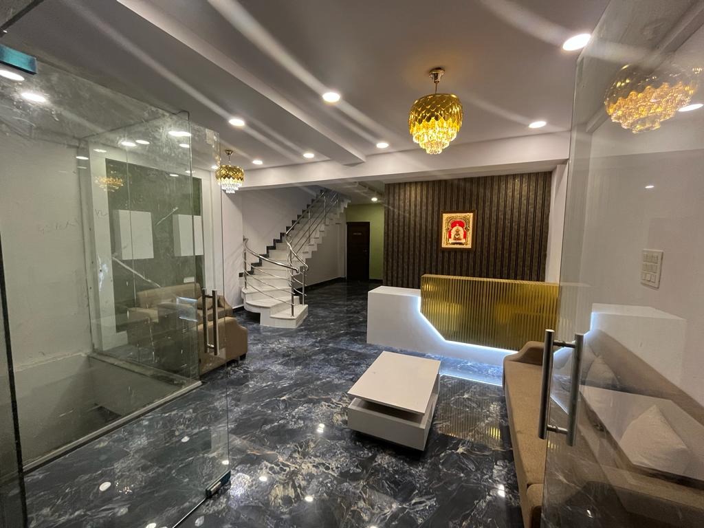 NANDAN LODGE TULJAPUR